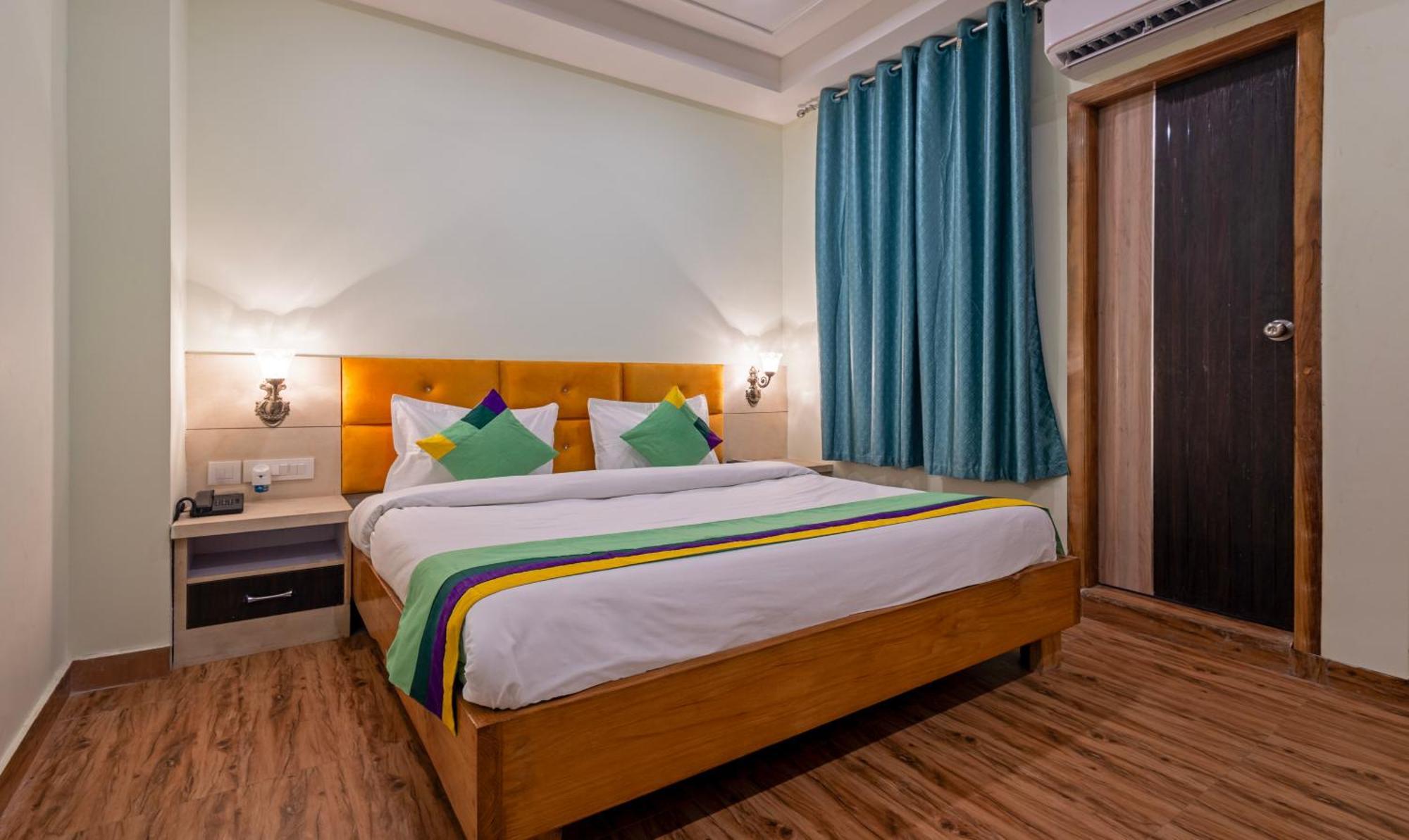 Treebo Shakuntalam, Near Lucknow Airport Hotel Екстериор снимка
