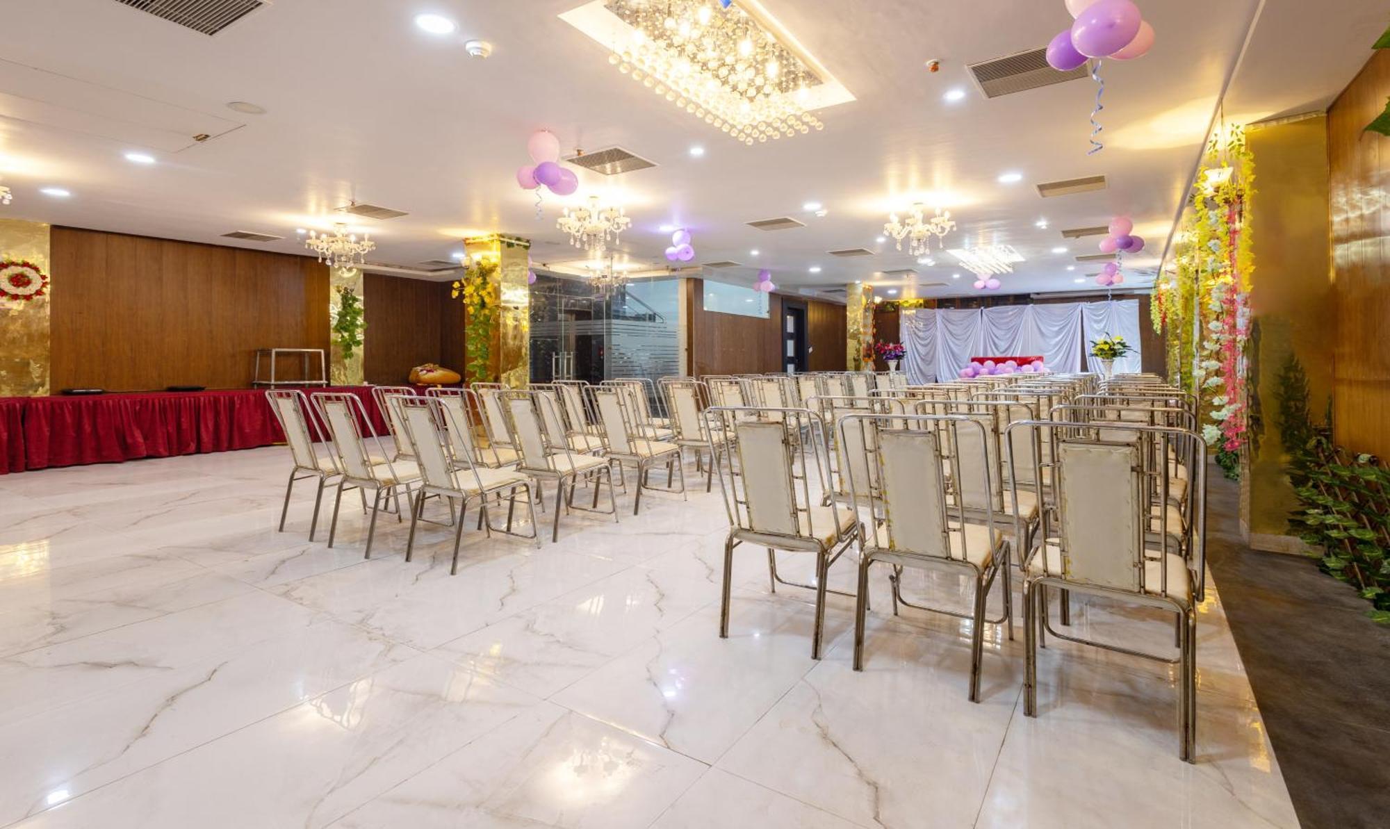 Treebo Shakuntalam, Near Lucknow Airport Hotel Екстериор снимка